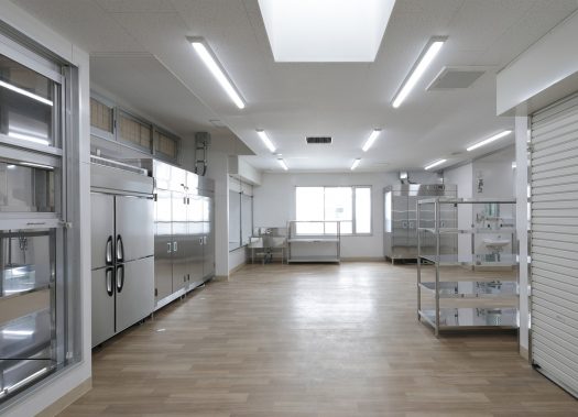 南舞岡小学校給食室改修その他工事