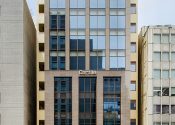 コルティーレ銀座口